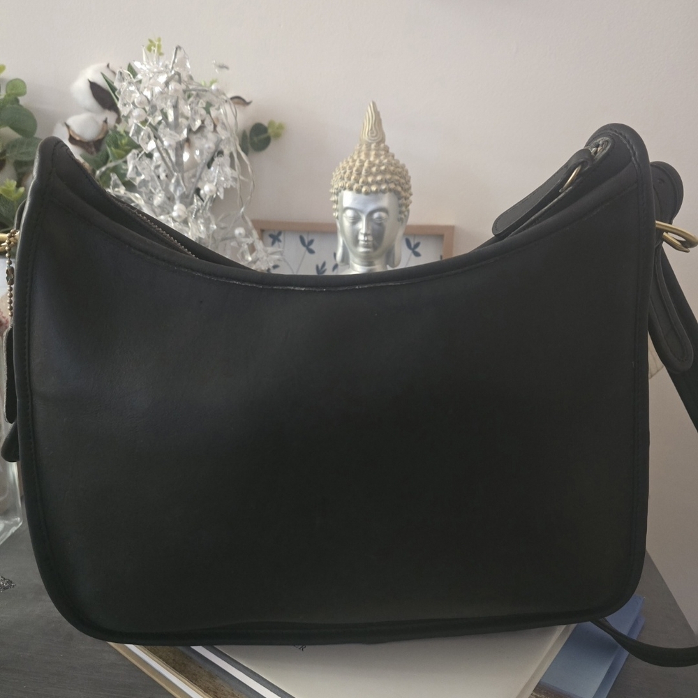 Vintage Coach Classic Black Leather Hobo Shoulder Bag 80s 90s + Coach charm - Picture 3 of 9
